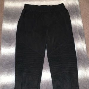 Boutique suede pants with detailing